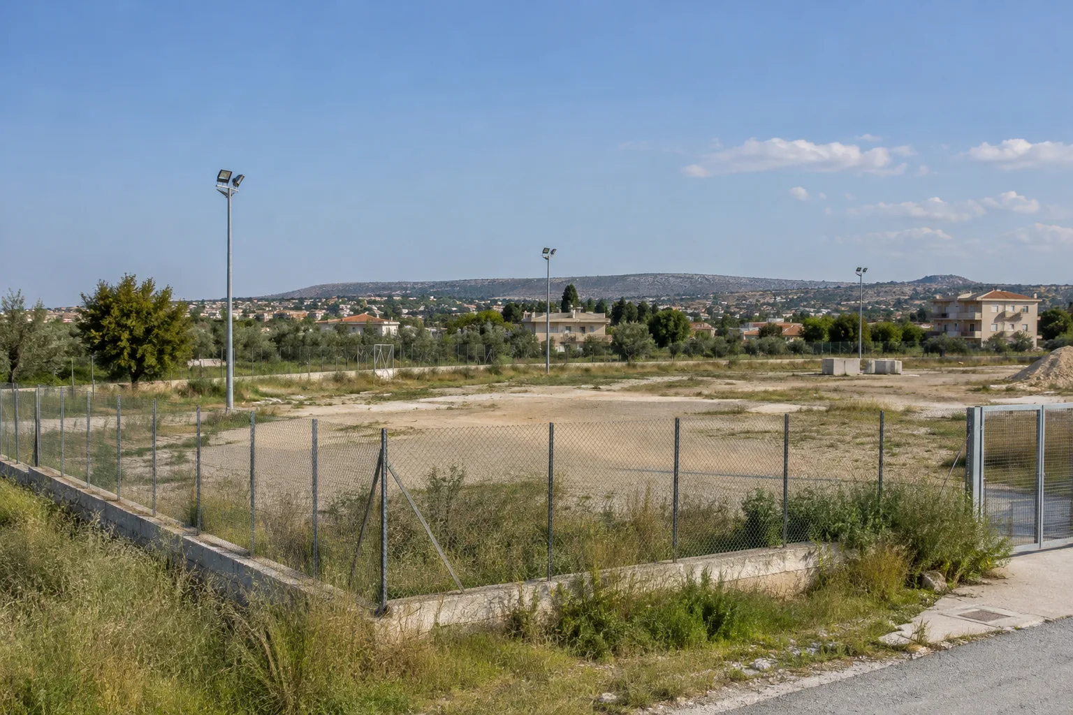 Epipoli Sporting Center fermo: Burti chiede chiarimenti sull'iter amministrativo